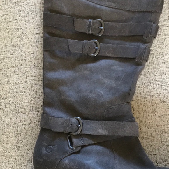 Born Distressed Boots size 9 - Picture 6 of 10